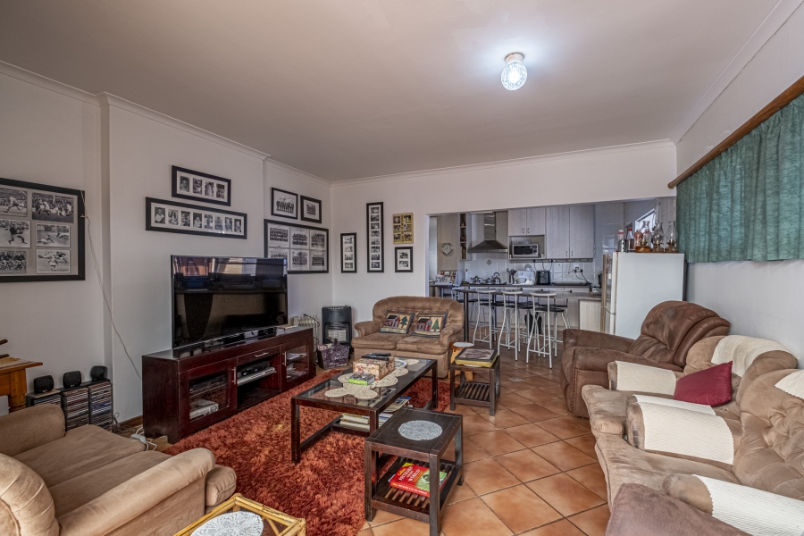 4 Bedroom Property for Sale in Summerstrand Eastern Cape